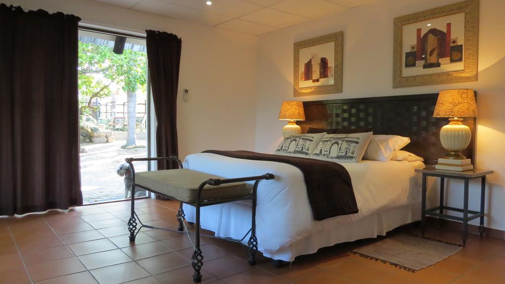 Pensao Guest Lodge Mbombela Zewnętrze zdjęcie