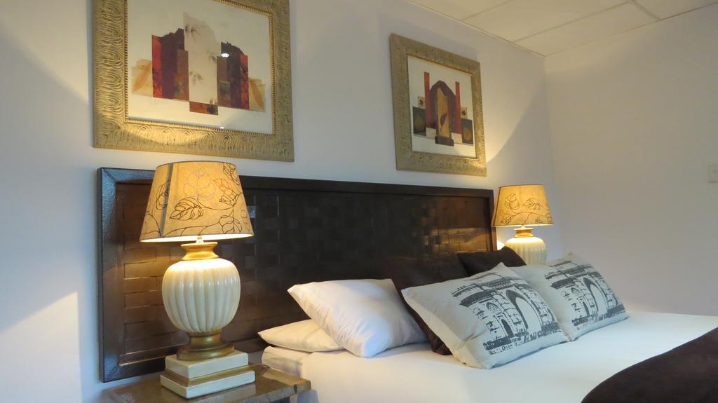 Pensao Guest Lodge Mbombela Zewnętrze zdjęcie
